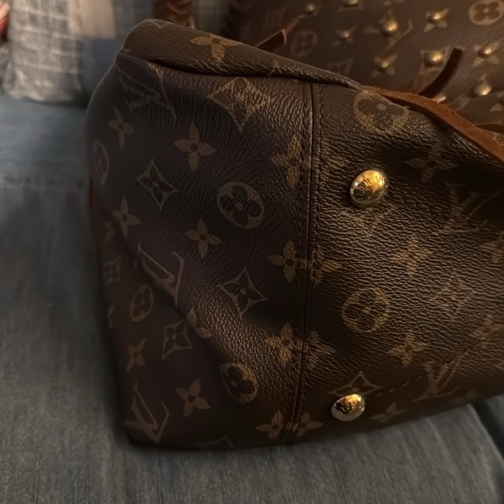 Louis Vuitton Brown Monogram Studded Fringe Hobo - Picture 4 of 4